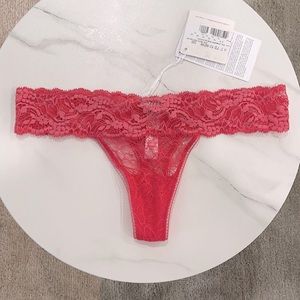 NWT La Perla lace thong in watermelon red one size